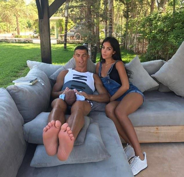 内马尔和梅西结婚了吗,梅西老婆和内冬尔是什么关系