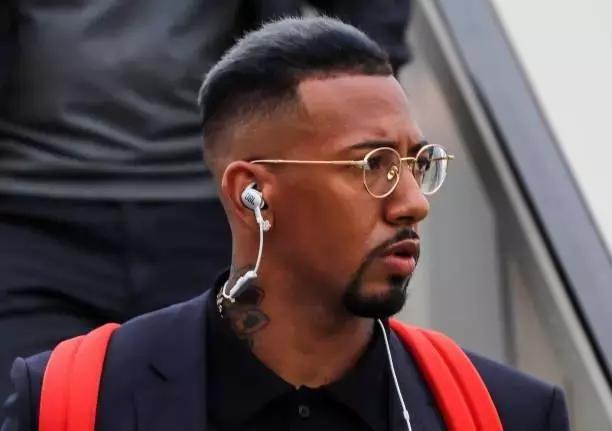 内马尔c罗梅西三人球衣,2018年世界杯c罗梅西内马尔