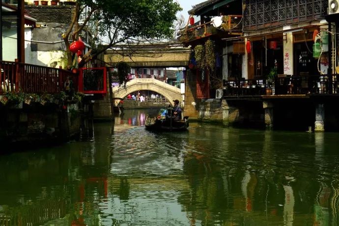 魔都这两个低调的区后来居上，将被全世界瞩目！