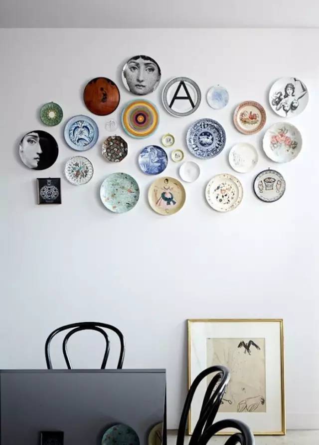 这个贵阳妹子把铁丝网挂在墙上，隔壁邻居看了都在学她