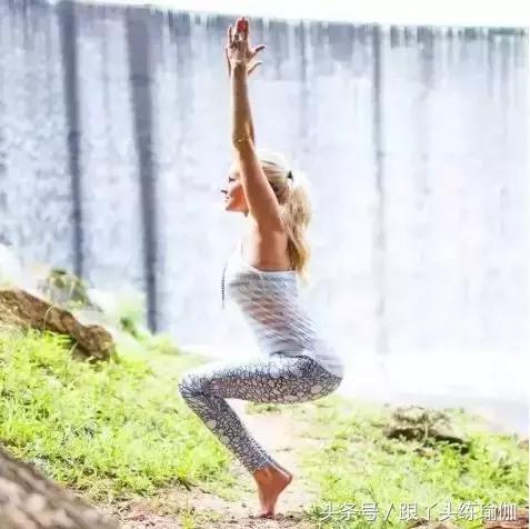 练习瑜伽的时候,腿特别容易发抖是什么原因呢?