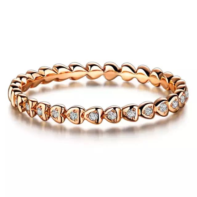 18k金钻戒小了能改大吗,18k金钻戒内侧有钢印吗