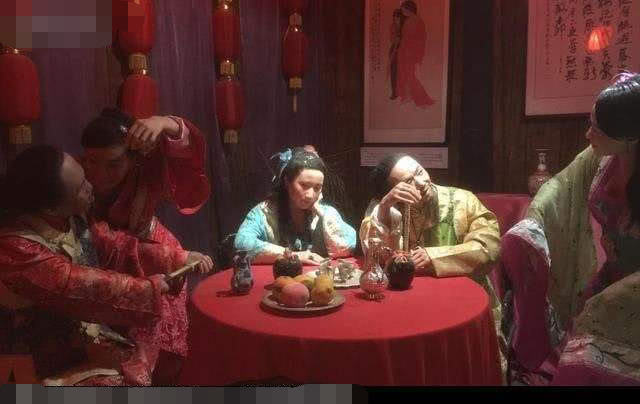 *楼青**女子酷刑大盘点：灌黄龙汤是轻的，一招雨打梨花让人魂消欲死