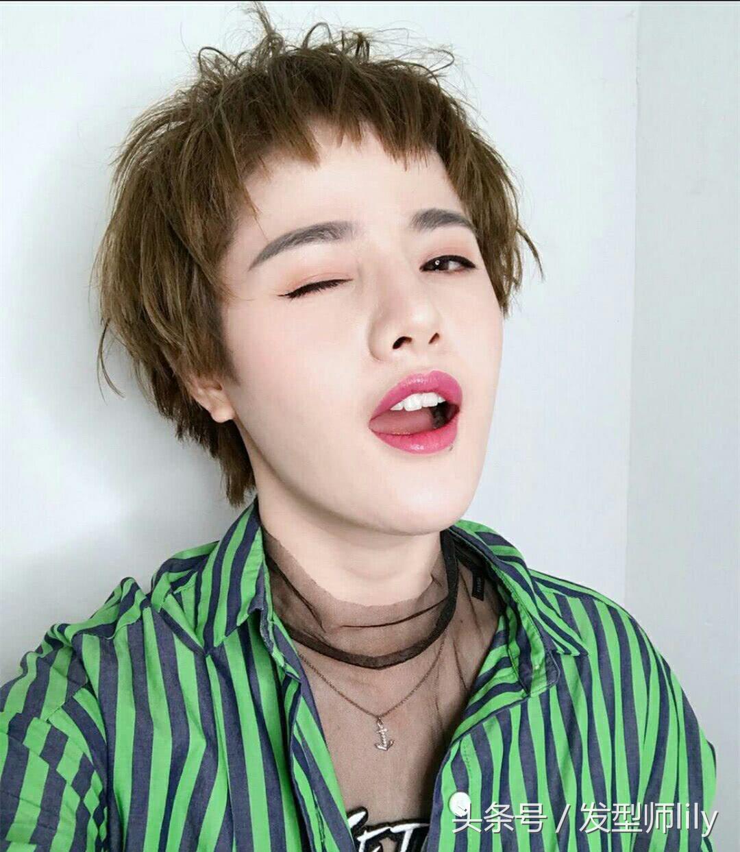 五款短发烫型,超酷圆脸烫的短发