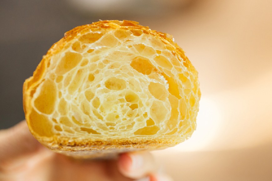 牛角酥怎么做好吃又脆,酥皮制作牛角包