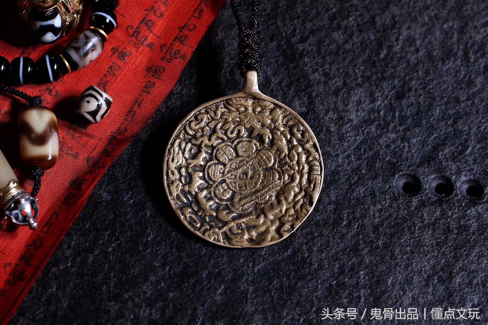 太极八卦和九宫八卦辟邪吗,九宫八卦吊坠真的辟邪吗