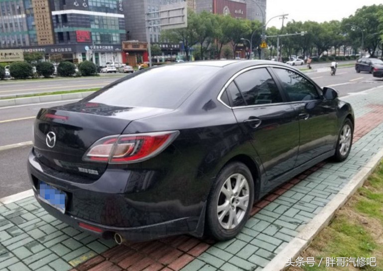 7万2.5排量B级轿车胖哥推荐,当年有多少人因买不起与你擦肩