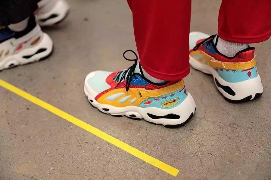 一双颜值担当的鞋,爆款老爹鞋top1