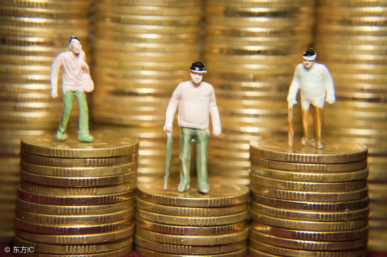 短视频+电商——人在哪里，生意就在哪里？｜国内传媒动态