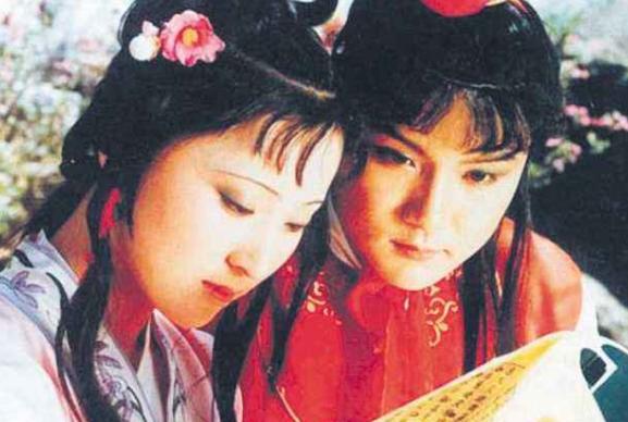 你是谁的偏爱谁又是你的最爱,你是我的最爱是我的唯一