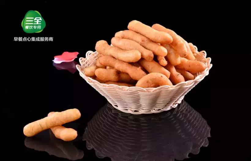 三全油条和千味央厨油条哪个好,大油条和小油条