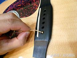 超实用的吉他换弦教程赶紧保存吧,新手15秒速成吉他装备