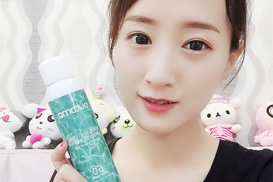 「Dyan迪扬」街拍搭配气场不能输夏日外出怎能少防晒