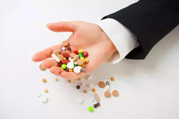 我不是药神仿制药是真药还是假药,药神背后的仿制药是真的吗