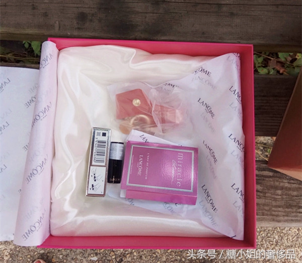 兰蔻菁纯小蛮腰196和295口红测评,兰蔻菁纯小蛮腰196口红测评