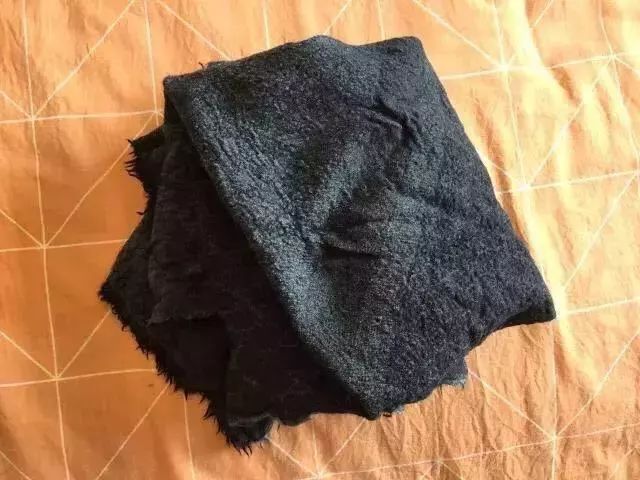 gucci围巾洗成梅干菜,gucci围巾洗了掉毛