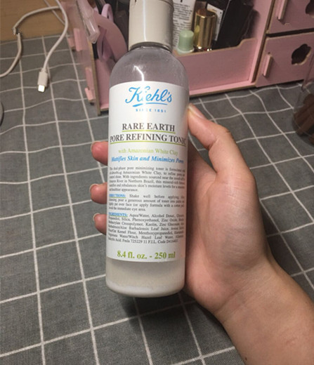 用了科颜氏爆痘,用了科颜氏高保湿感觉很干