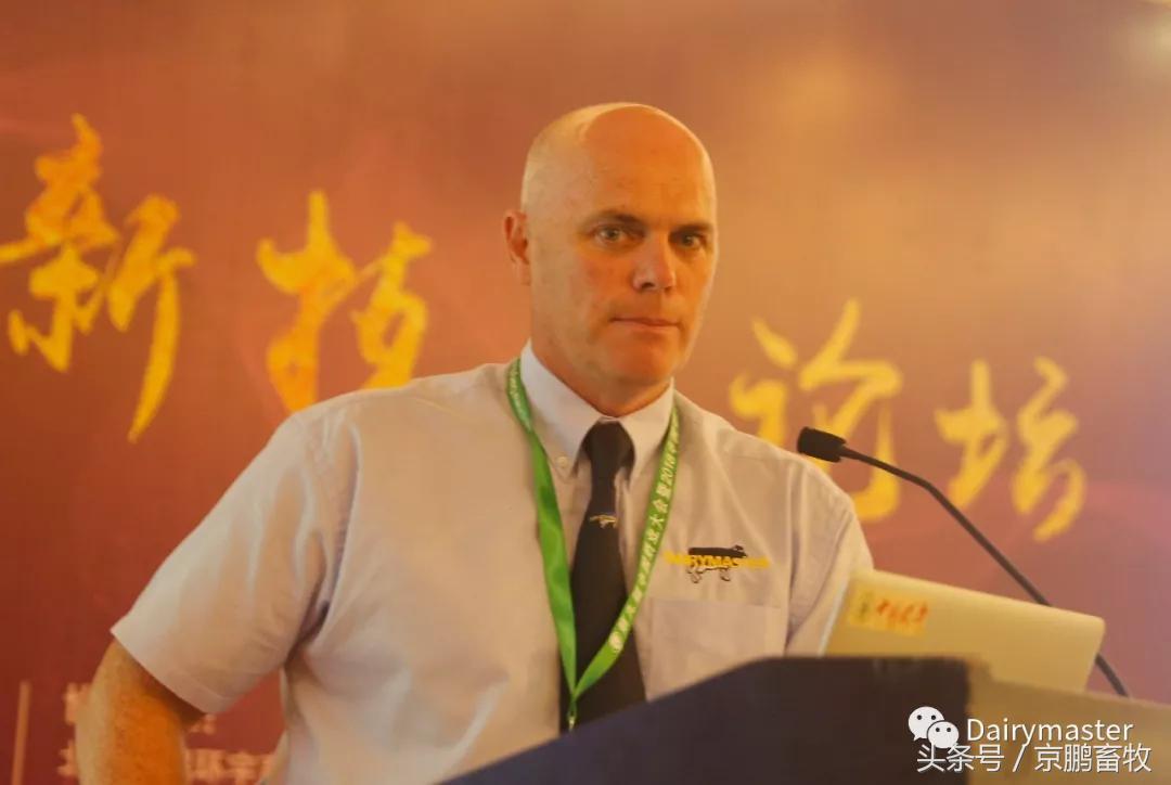 揭秘“全程仿生”4×0同步脉动原理,如何让挤奶更彻底乳头更健康