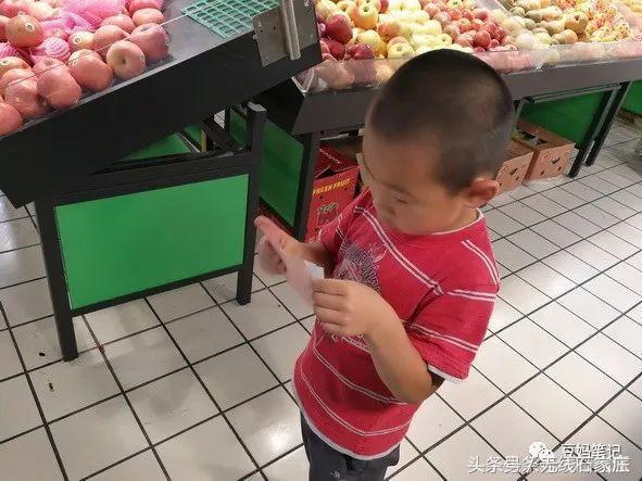 划算！逛一次超市抵了4个培训班！这个妈妈厉害了~