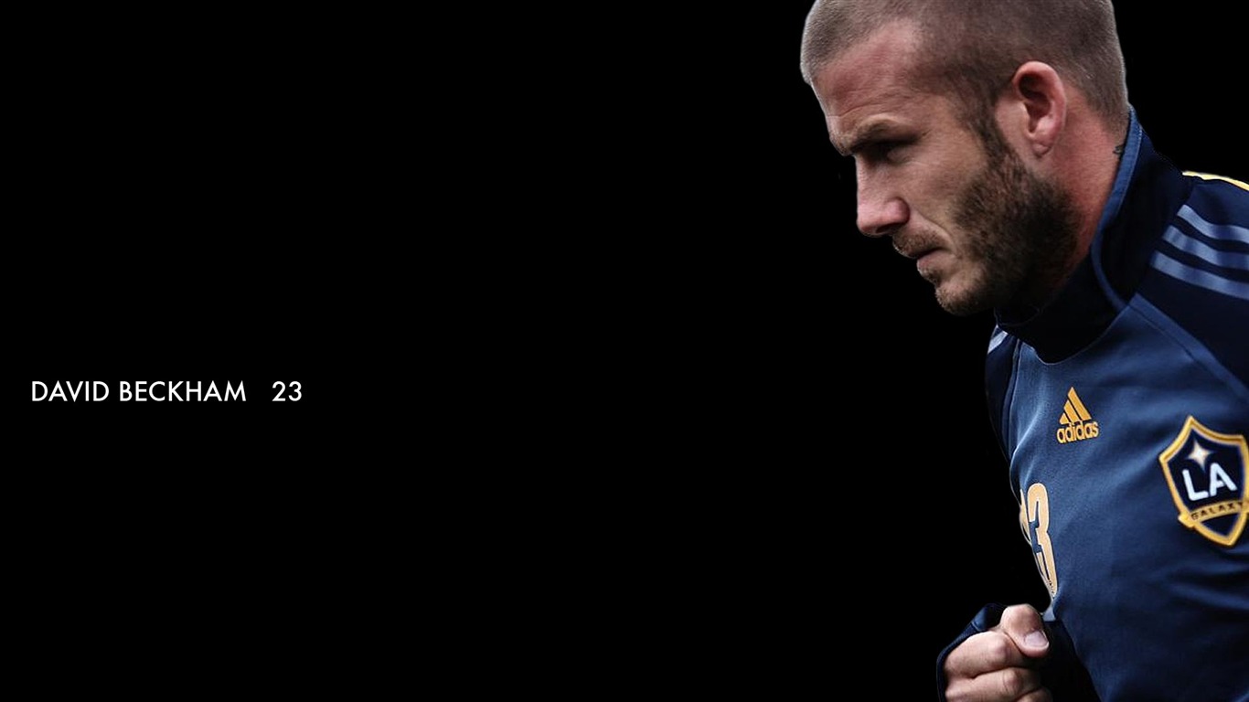 足坛中场大师伊涅斯塔精彩集锦,世界级足球中场哈维伊涅斯塔