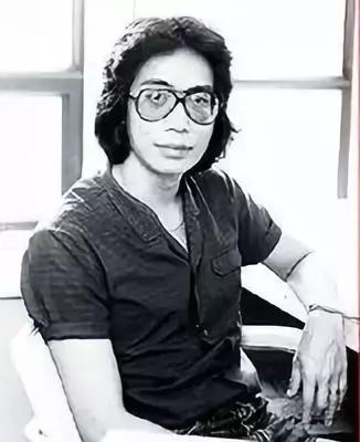 黄伟文和林夕一起写歌,林夕与黄伟文谁水平更高