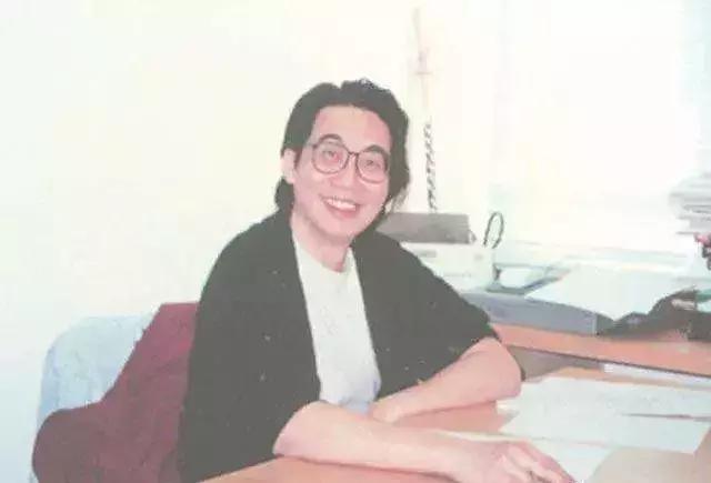 黄伟文和林夕一起写歌,林夕与黄伟文谁水平更高