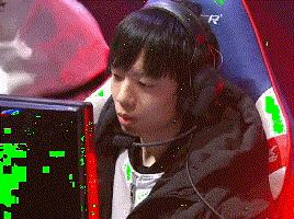 LOL洲际赛:弯弯网友热议Donib,“LPL第一*男舞**”跟马哥两个极端