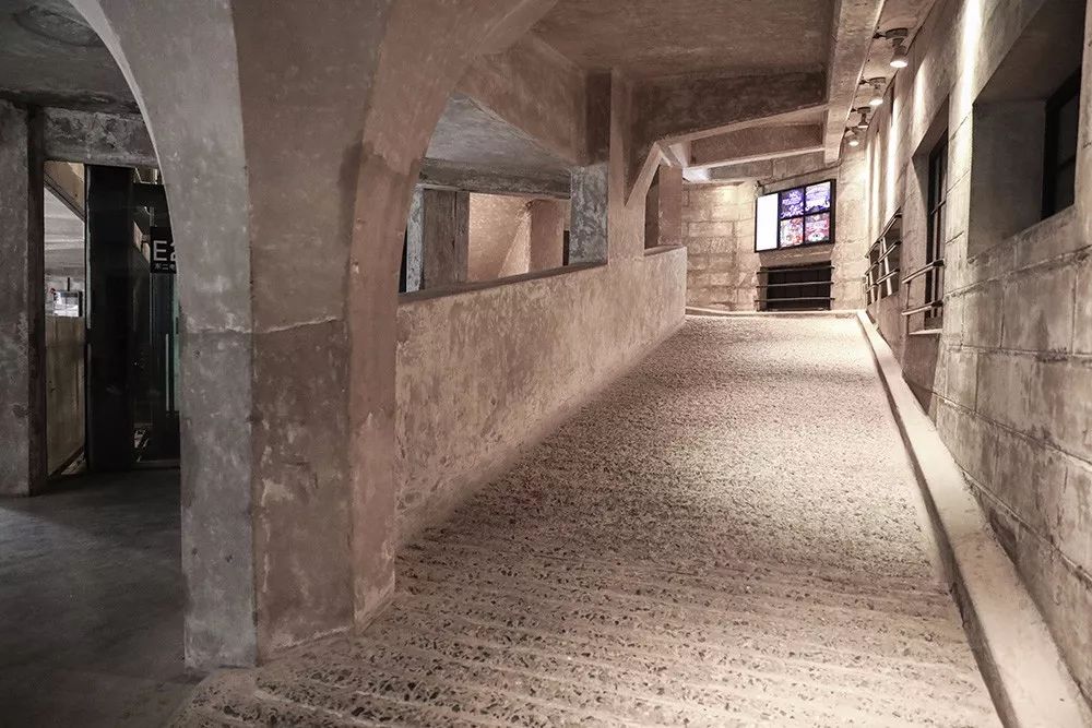 上海太震撼了的视频,上海城市风光中心