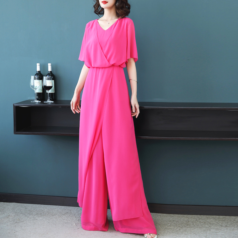 优雅知性时尚减龄高冷范魅力十足,扑面清凉风减龄又时髦