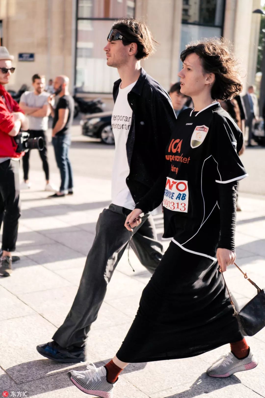 看看你们的球衣怎么穿,在夏天如何穿球衣不尴尬