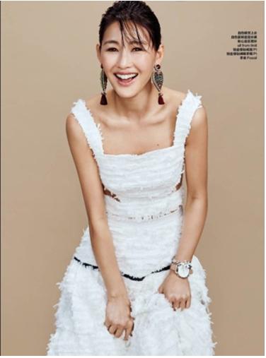 戴铂金珠宝的明星,明星铂金项链佩戴效果