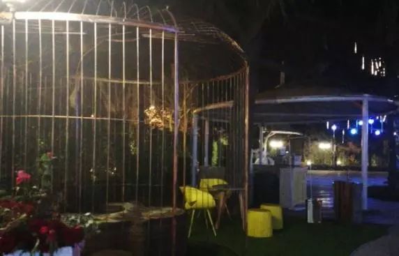 青岛西海岸可以看球的餐厅,青岛足球特色餐厅