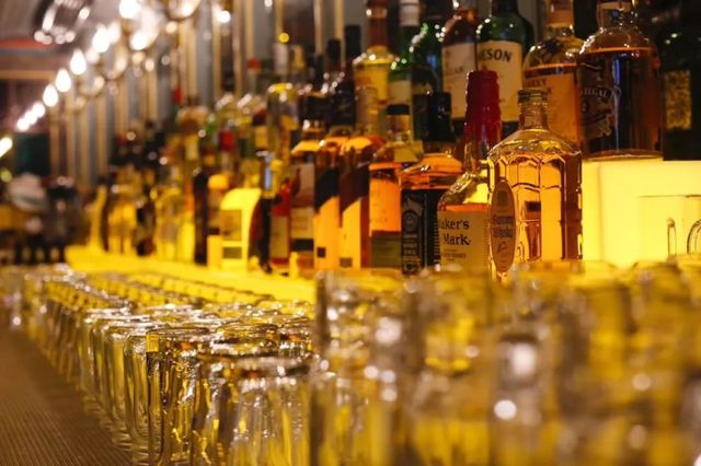 青岛西海岸可以看球的餐厅,青岛足球特色餐厅