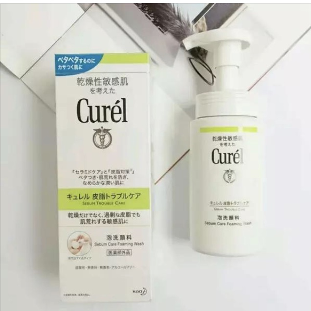 女生毛孔超级粗大,女生毛孔粗大用什么药膏