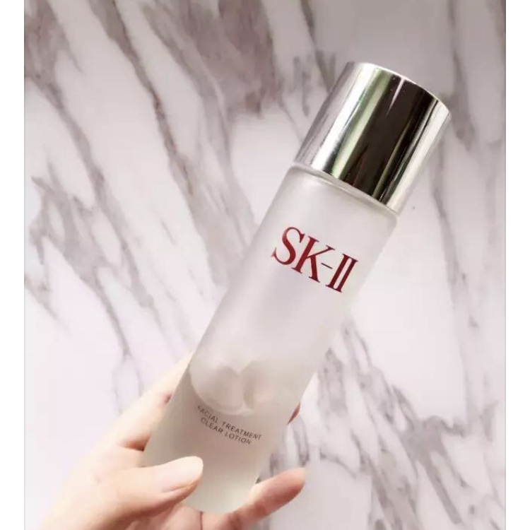 女生毛孔超级粗大,女生毛孔粗大用什么药膏