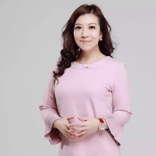 双子座和水瓶座的幸运色,适合双子座水瓶座的颜色