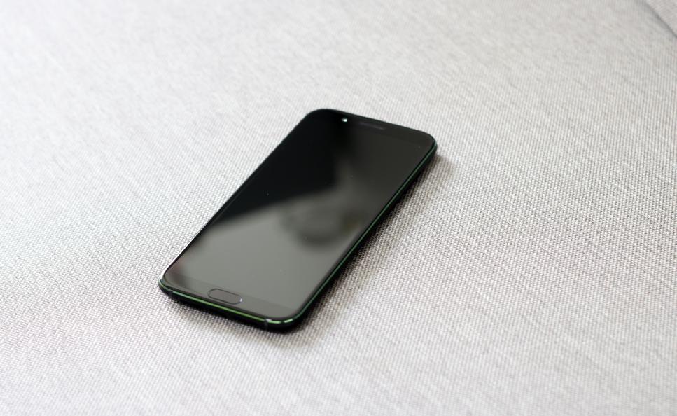 最新版黑鲨手机游戏评测,黑鲨游戏手机开箱试玩