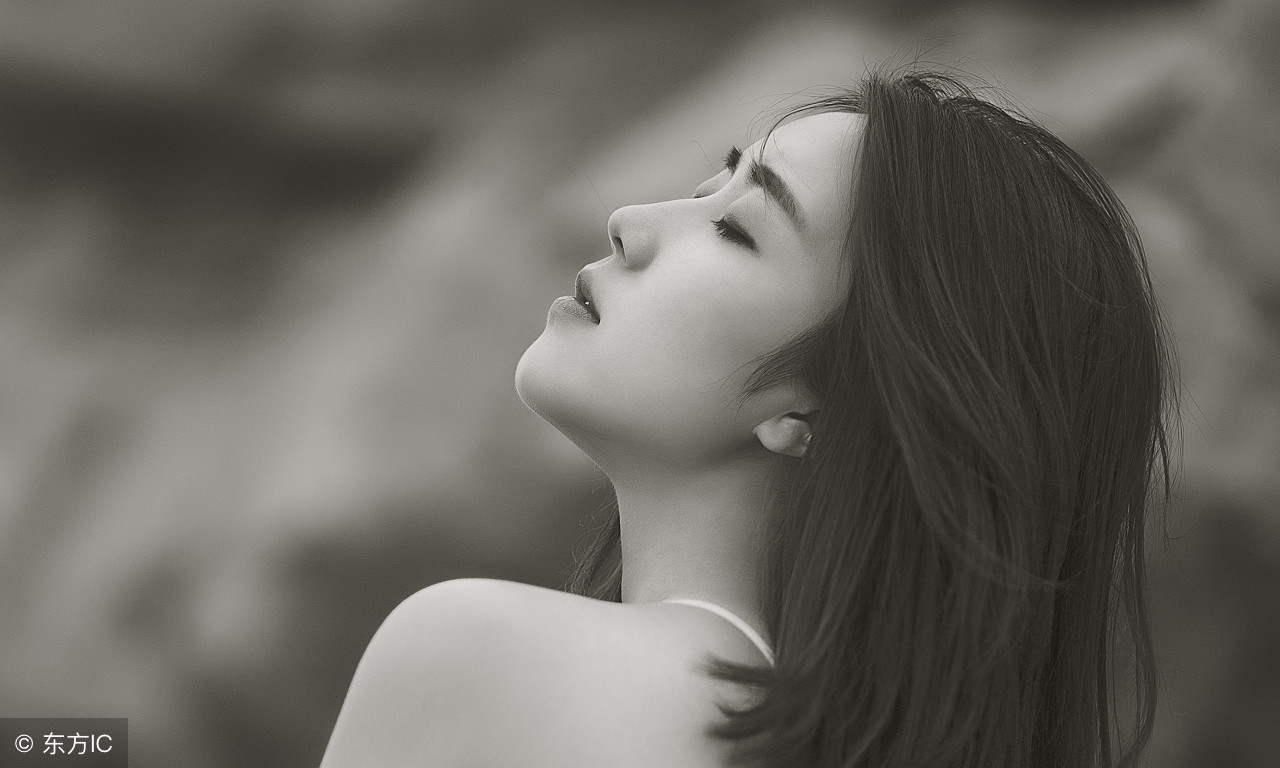 古诗词24首必背句子,12句经典古诗词推荐