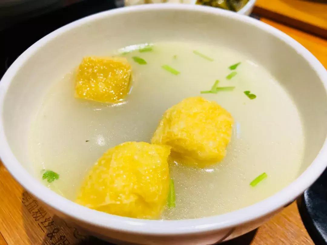 小淮娘鸭血粉丝汤哪个东西好吃,小淮娘鸭血粉丝好吃吗