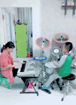 抖抖抖出爆款内容——点赞过万不是梦！