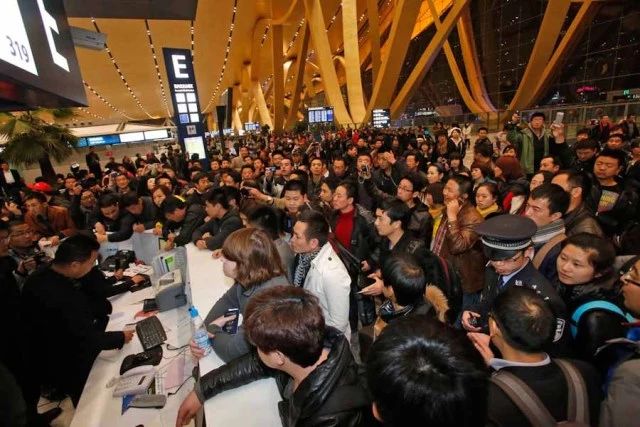 南航贵宾休息室候机流程,机场贵宾厅沉浸式体验