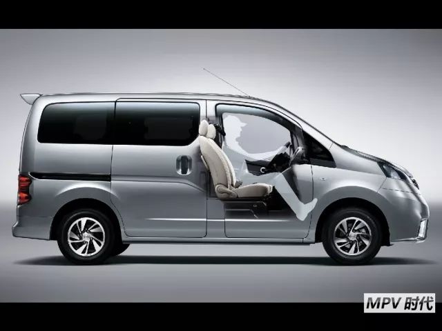 日产NV200是好车，但几乎全能的它就是不适合家用