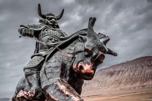 龙泰号专列什么时候发车,龙泰号旅游专列抵达阿勒泰