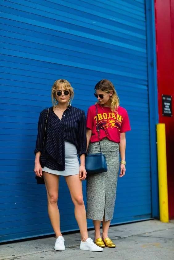 体恤的3种穿法,t恤搭配阔腿裤穿法