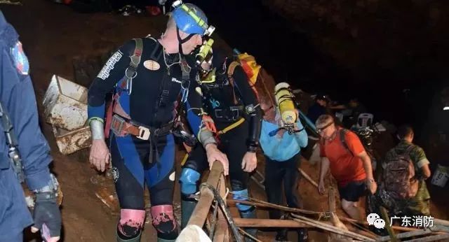 极限救援｜图解！泰国少年足球队洞穴生死营救方案