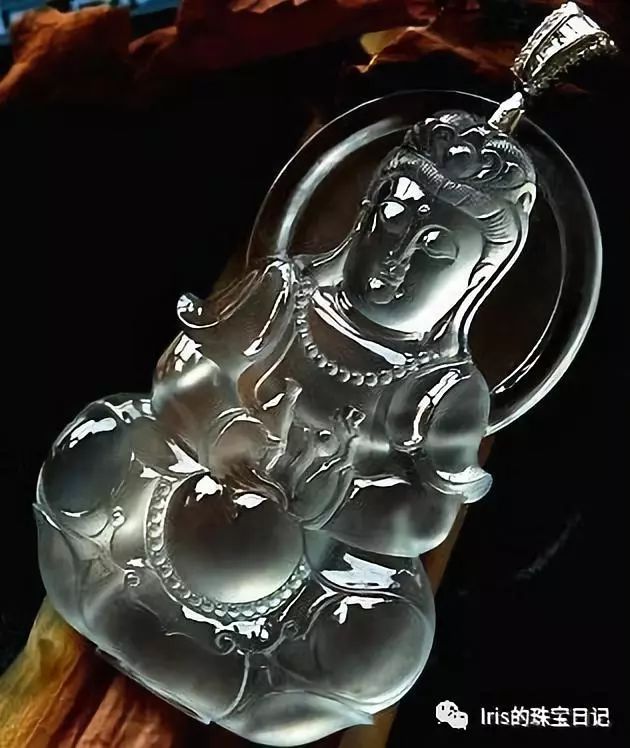 翡翠蓝水和飘花哪个好,飘花蓝水翡翠如意