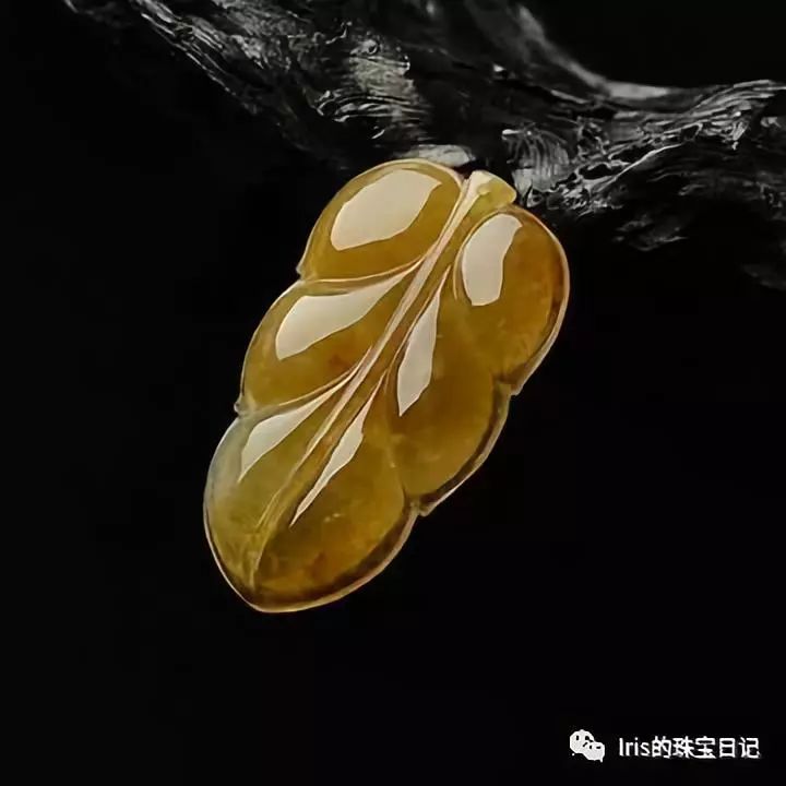 翡翠蓝水和飘花哪个好,飘花蓝水翡翠如意