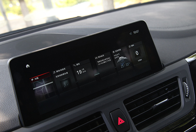 宝马118i时尚版2017款驾驶感,2018款宝马118i领先型车评