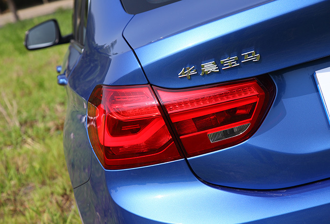 宝马118i时尚版2017款驾驶感,2018款宝马118i领先型车评