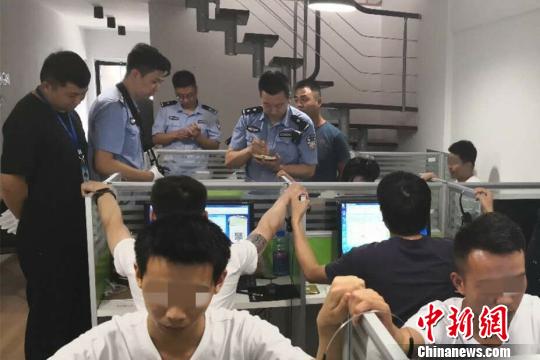 中国武汉警方破获特大诈骗案,武汉警方网络诈骗被抓案例